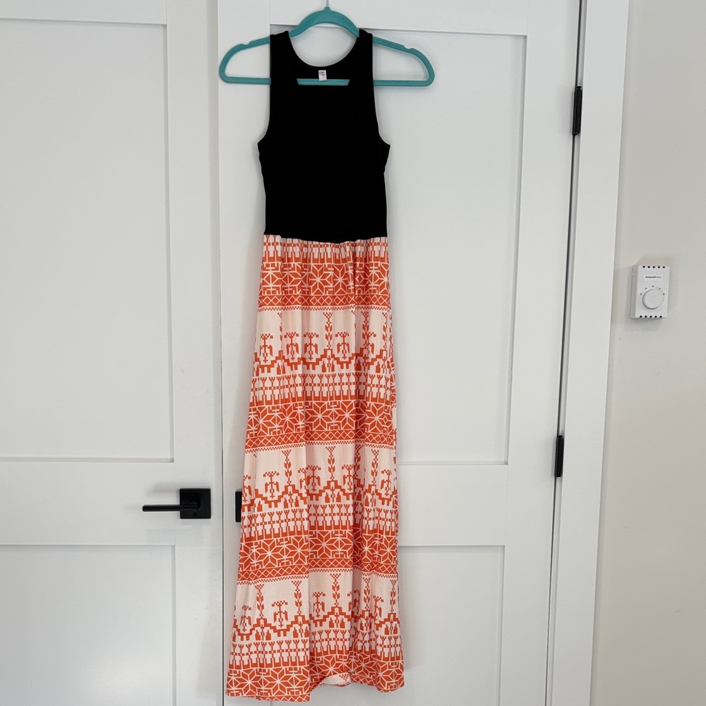 Women’s maxi dress